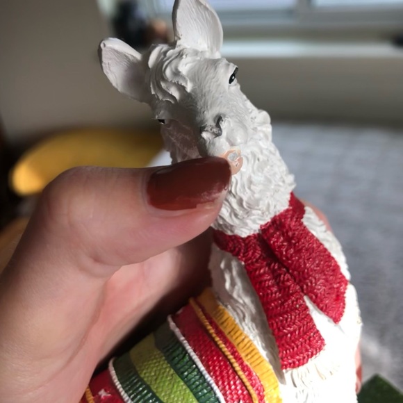 LLAMA // Christmas Decor - Picture 3 of 8
